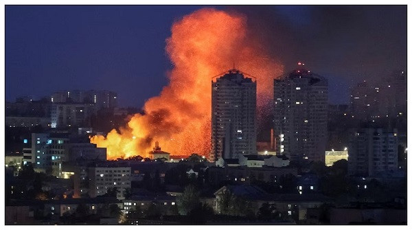 Russia attacks Ukraine with 40 Missiles