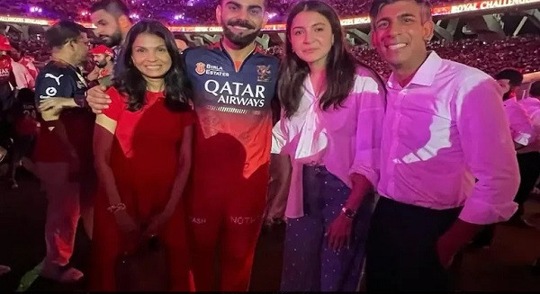 Ex UK PM Rishi Sunak and Akshata Murty pose for viral picture with Virat and Anushka