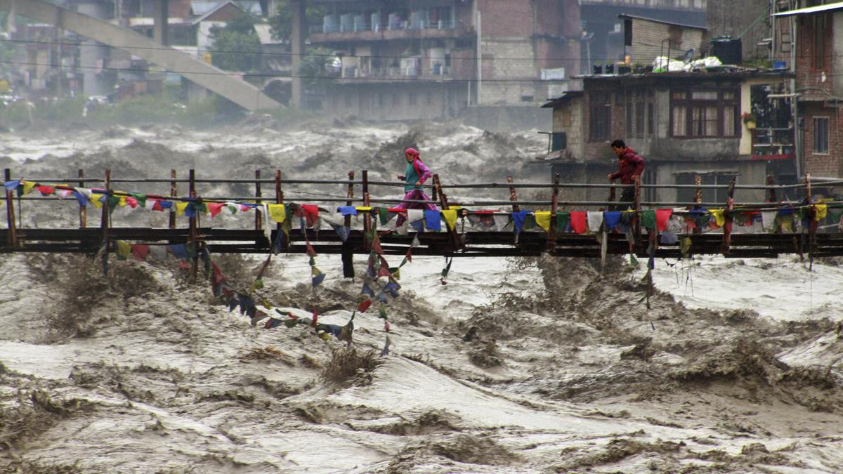 635 road closed in Himachal Pradesh
