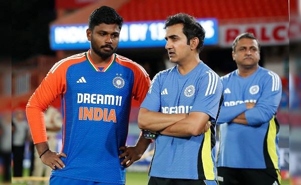 Ashwin claims that Sanju Samson is not playing
