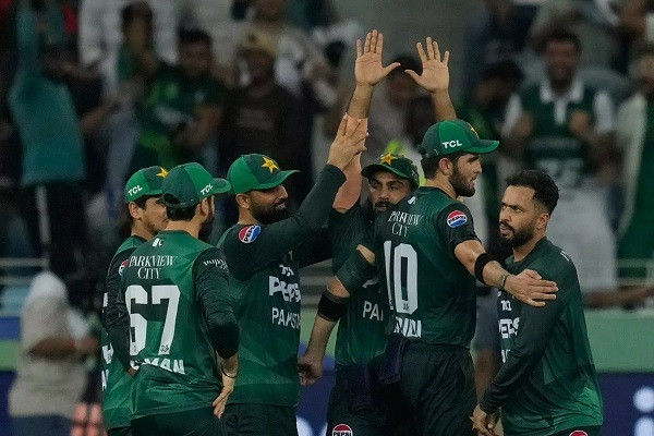 Pakistan beat Bangladesh in Asia Cup