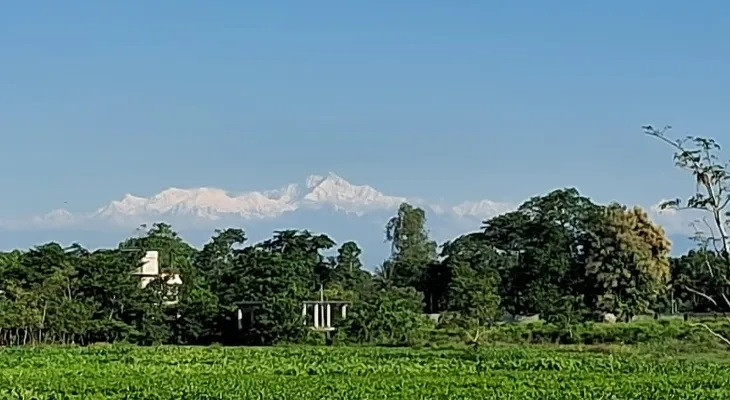 Rare View of Kanchenjunga, India's Highest Mountain Peak