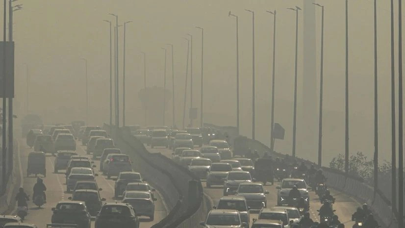 Delhi's air quality 'very poor'